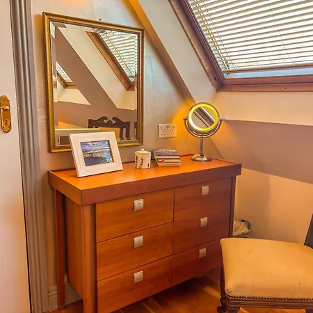 Lodge The At Bodenlodge Malahide